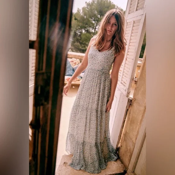 Sézane Phily Maxi Dress in Blue Floral Print FR 38 / US 6 - Picture 2 of 15